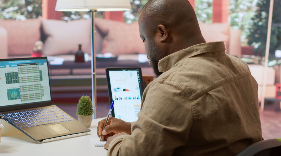 Vivre de son métier : freelance, devis et factures